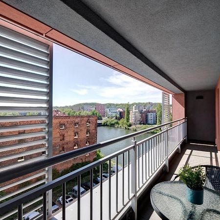 Live & Travel Apartments - Waterlane Island Гданьск Экстерьер фото